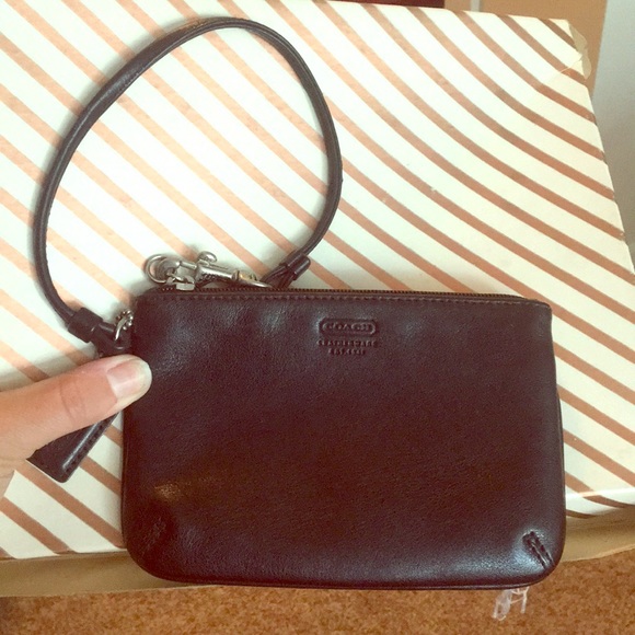 Coach Wristlet - Picture 5 of 6